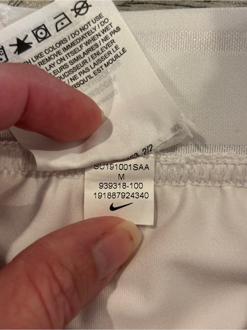 Nike White Ribbed Tennis Skort Athletic Skirt - Picture 3 of 4